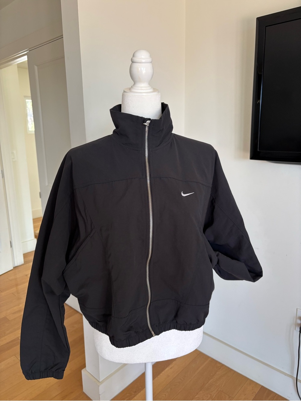 NWT Nike Repel UV Black Jacket Size M